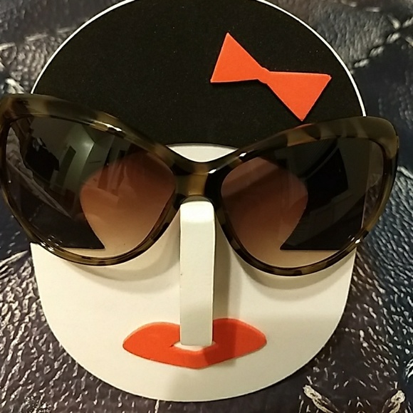 Reyro Cat Eye sunglasses. New - Picture 1 of 4